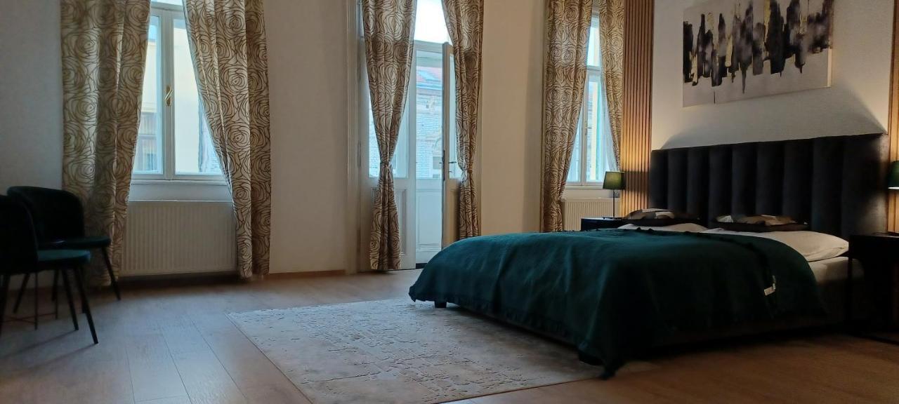 Entrez Apartment 3 - Historical Centre Košice Exteriér fotografie